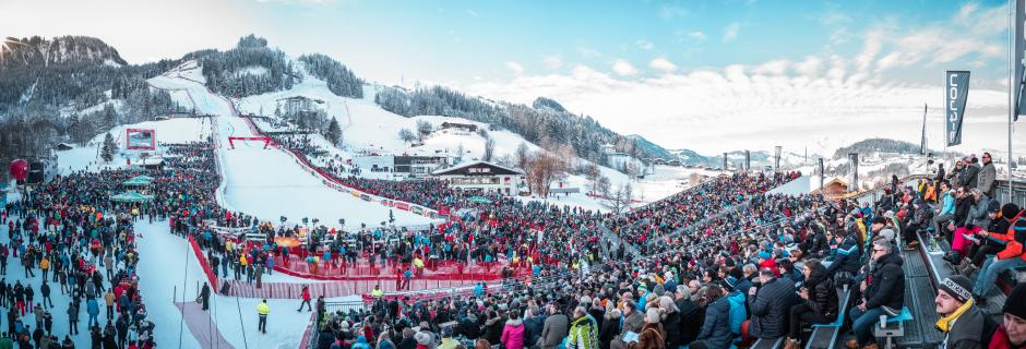 Drei Tage digitales Licht für den KITZ-RACE-Club in Kitzbühel