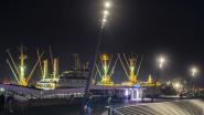 Die Treppenanlagen werden durch gerichtetes Licht hervorgehoben, während die obere Promenade zurückhaltend beleuchtet wird. Foto: Martin Zitzlaff
